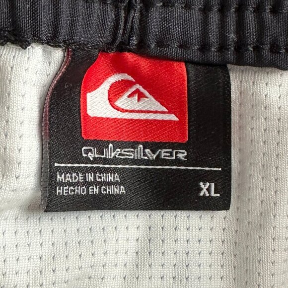 New Quiksilver Men's Volley Swim Shorts Size XL Blue UV Protection Quick Dry - Picture 5 of 13